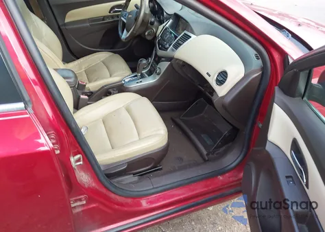 2014 Chevrolet Cruze Diesel z USA, uszkodzony, nr VIN 1G1P75SZ4E7268415